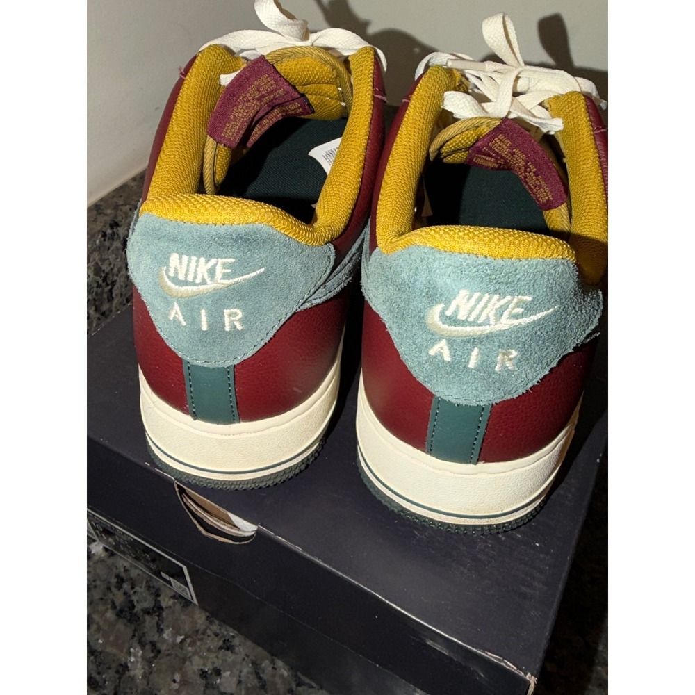 Nike Air Force 1 07 LV8 Coconut‎ Milk Vintage Green Mens Size 10 HQ3612-113 - Picture 8 of 11